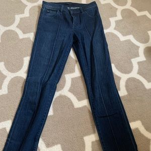 dark blue skinny jeans